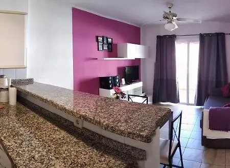 Puerto Santiago/los Gigantes/tenerife Sur *